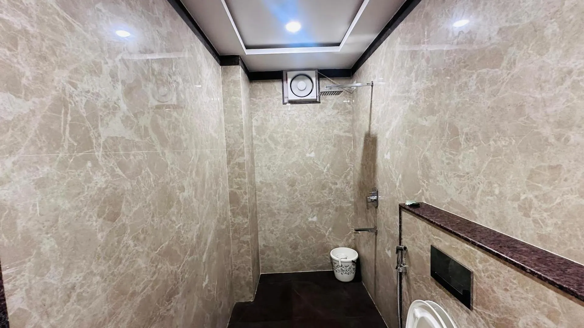 Hotel Ok International Varanasi