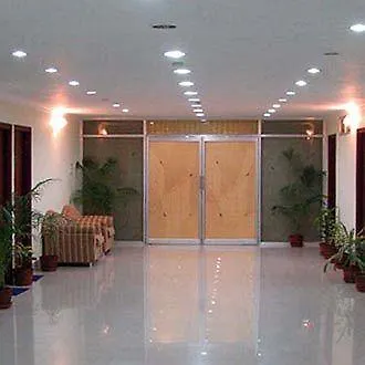 Hotel Ok International Varanasi